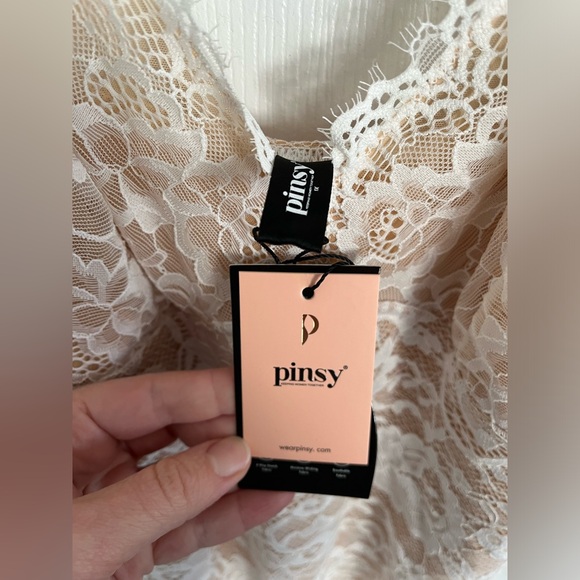 Pinsy Shaping Lace Shapewear Bodysuit | White, 1X | New with Tags - Picture 8 of 8